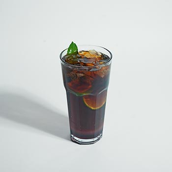 کولا-چری-نوشیدنی-سرد-کافه-آبی