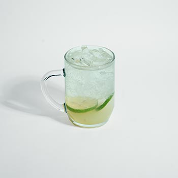 لیموناد-نوشیدنی-سرد-کافه-آبی