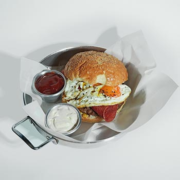 مافین-برگر-صبحانه-کافه-آبی